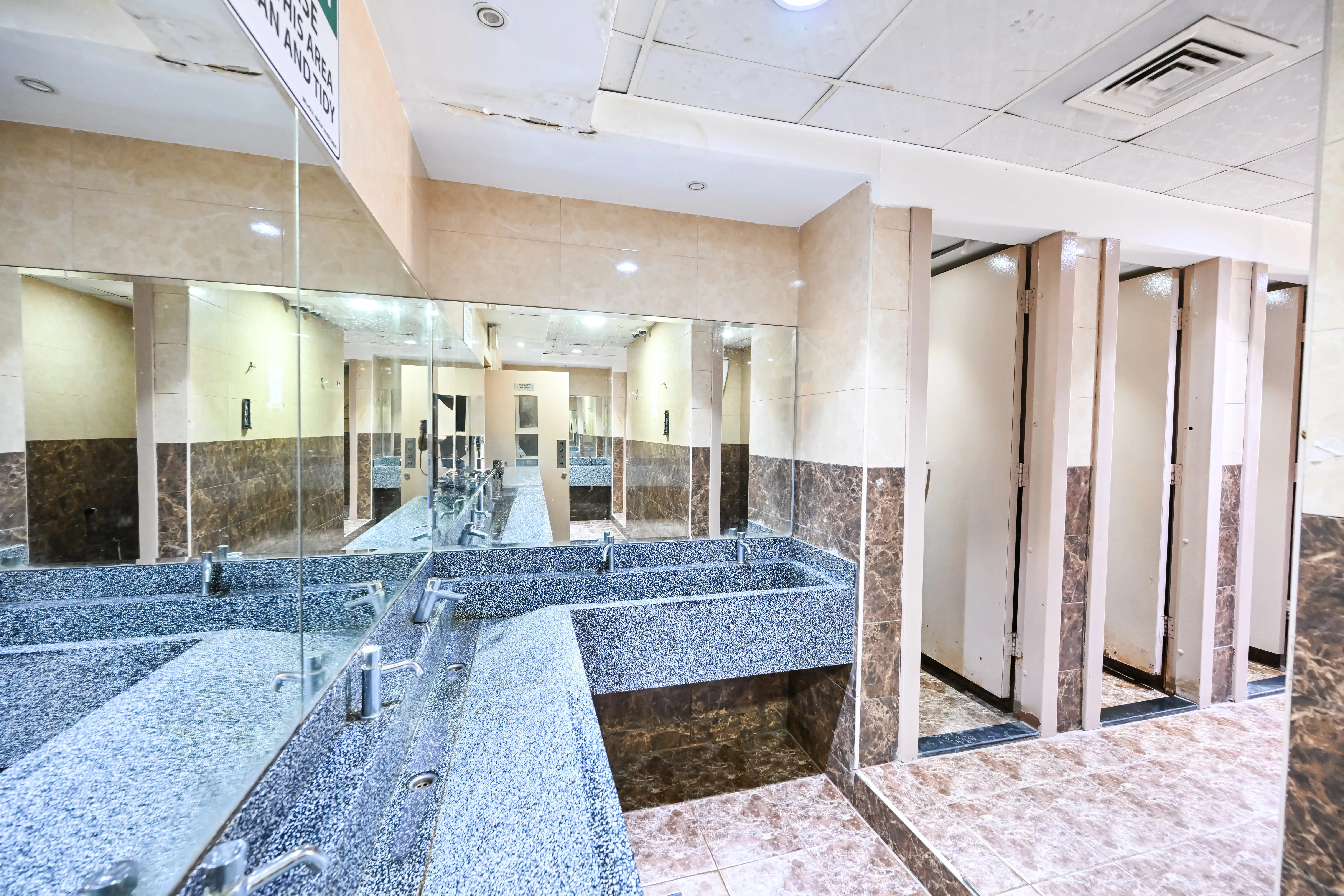 TALAL LABOR CAMP-1 — Plot 599-7497