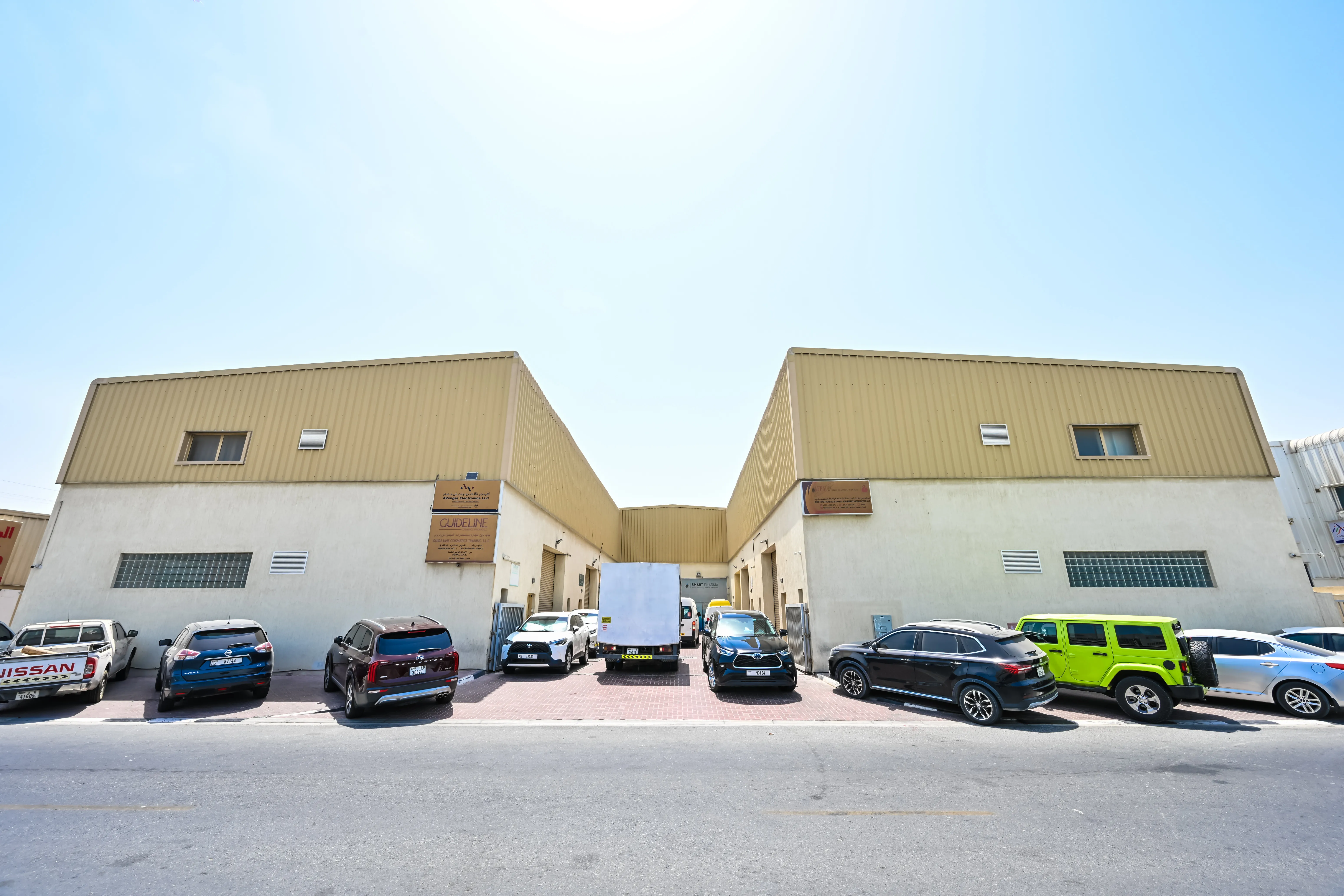 P106 WAREHOUSE — Plot 284-737