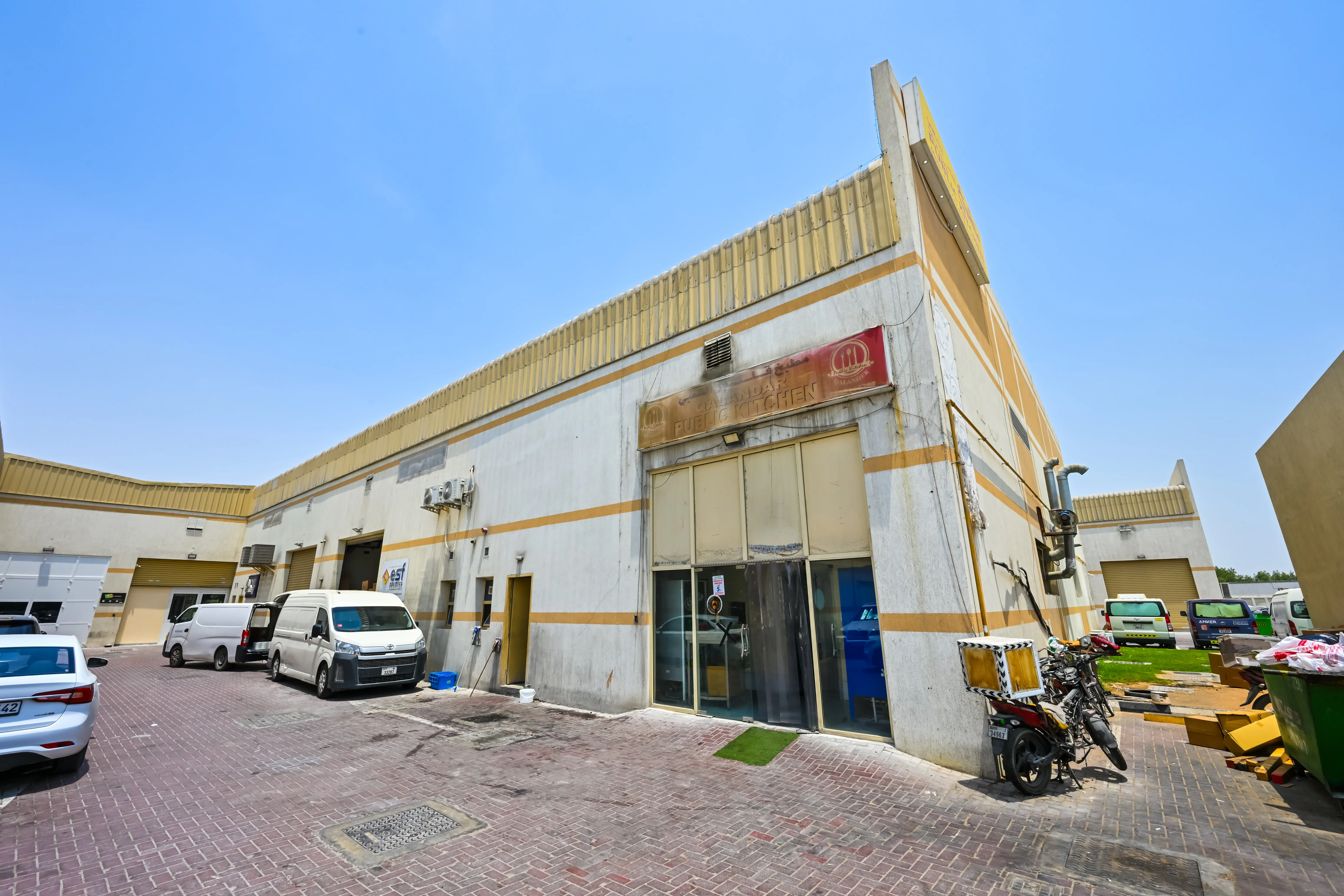 ZARAA COMPLEX — Plot 598-1258