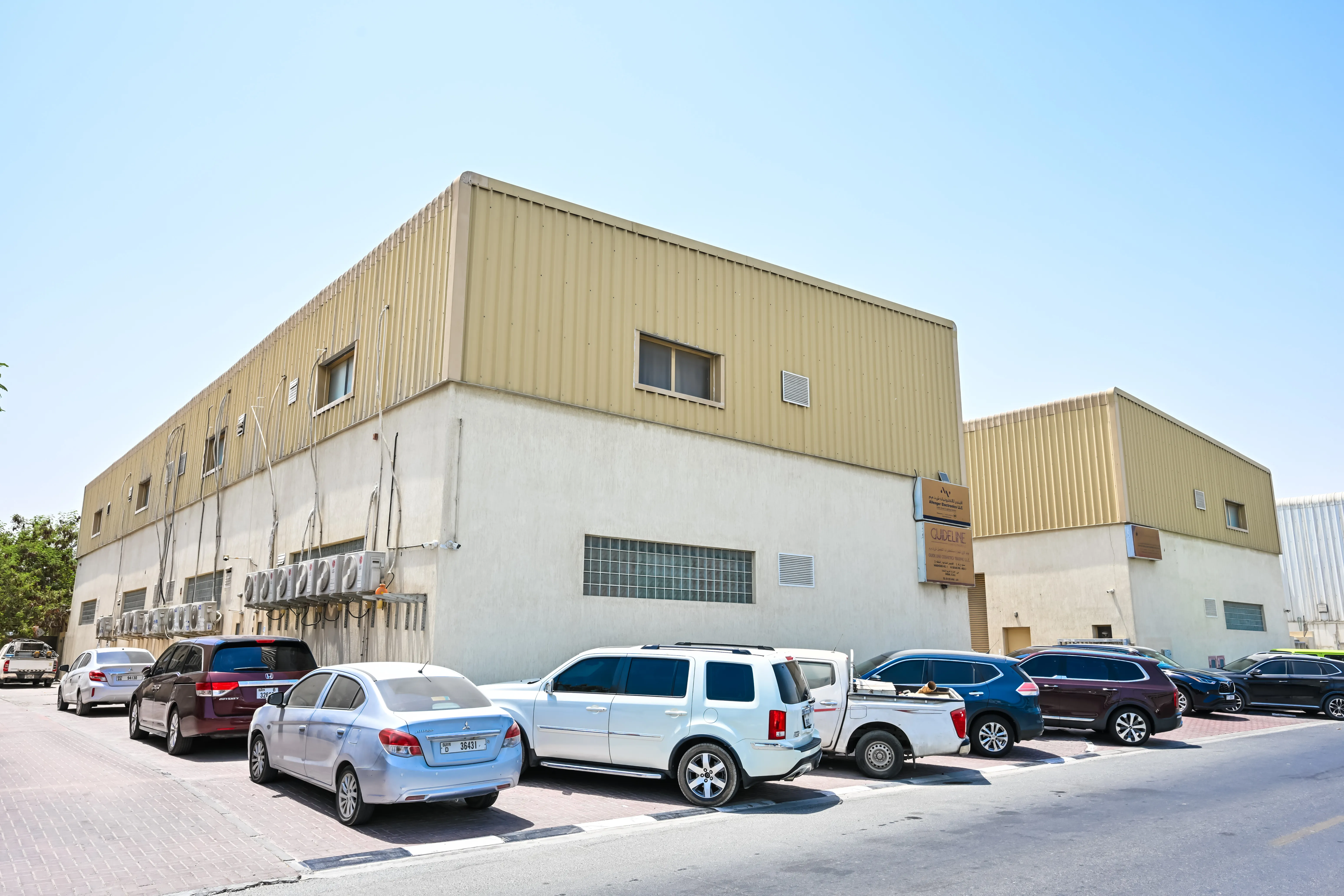 SAUD WAREHOUSE — Plot 246-5905